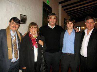 Quilme�os con el intendente de Areco