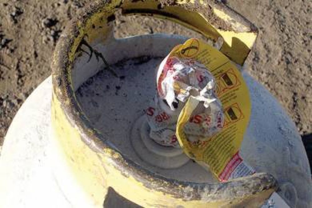 Vecino denuncia fallas y explosi�n de una garrafa en su casa