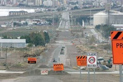 La pavimentaci�n de la Ruta 1 tiene un avance de un 55% al norte de Madryn
