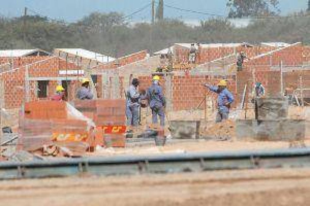 Licitar�n 250 viviendas que ser�n destinadas a la ciudad de La Banda