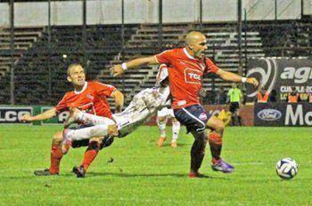 Guglielminpietro: �Estoy orgulloso de mi equipo, pero estamos dolidos�