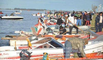 Familias y pescadores disfrutaron de la primera edici�n de la Fiesta del Pejerrey