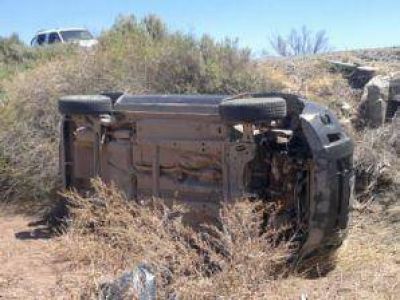 Vuelco y muerte en la ruta 151