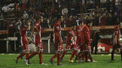 San Mart�n deber� continuar en el infierno del Argentino A