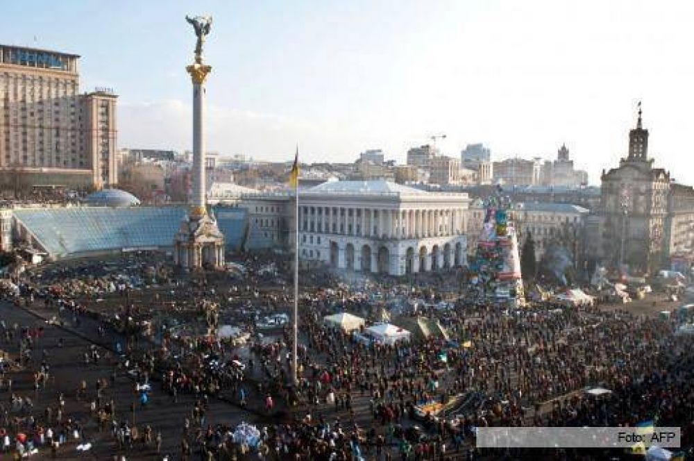 Ajeno a la campaa presidencial, el corazn de Kiev sigue tomado