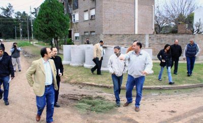 El Municipio santafesino inici� la obra del desag�e Piedrabuena en Barrio Ledesco
