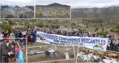 Realizaron entrega de lotes a los trabajadores