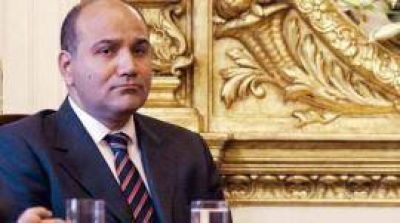 El pulpo Manzur presiona por otra propiedad: logr� que la justicia multe con $ 200 por d�a a la familia Remis