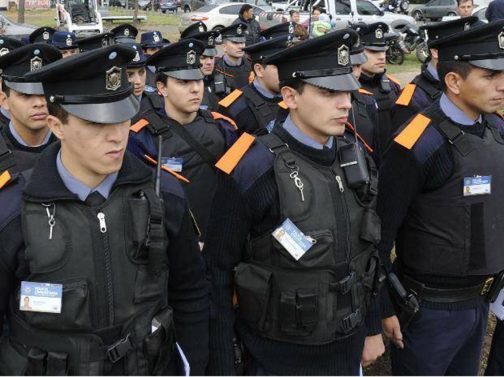 Lamberto destac� que la formaci�n especial que recibi� la Polic�a Comunitaria