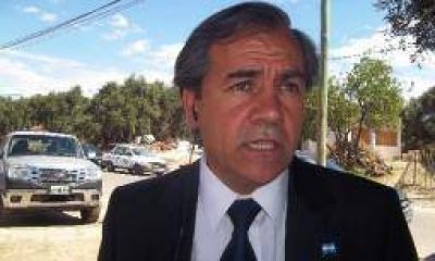 Minuzzi, enojado porque nadie lo invit� a reunirse con Scioli