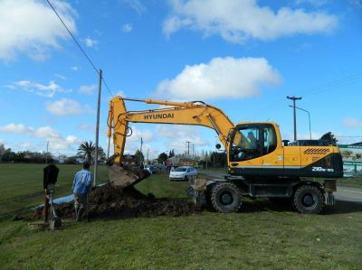 El Intendente Gasparini acord� que inicien los trabajos de desag�es pluviales para el Barrio de las 16 viviendas