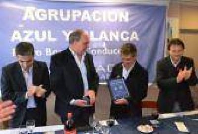 La Plata: El Presidente del Concejo Deliberante recibi� a Urribarri