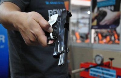 Pagan hasta 2.000 pesos por la entrega de armas de fuego