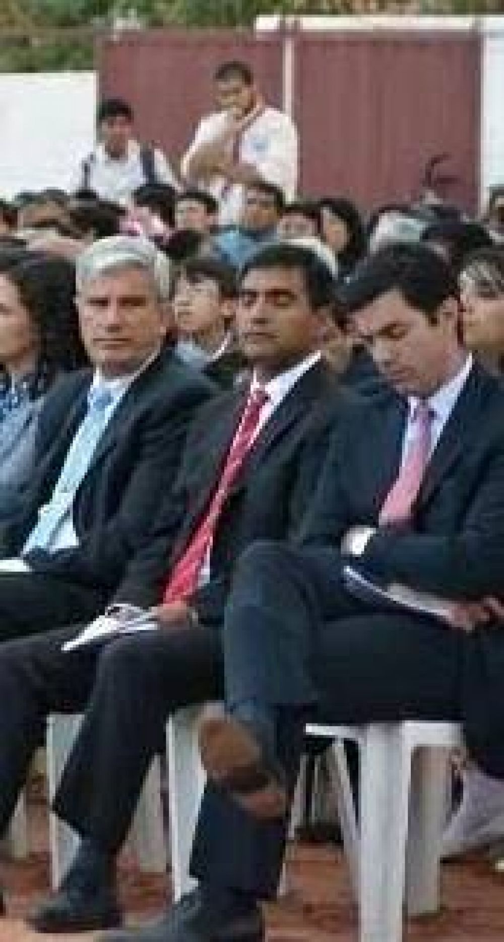 Urtubey se durmi� en misa