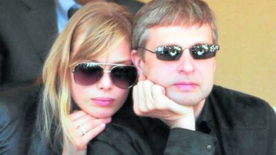 Un empresario tiene que pagarle a su ex 4.500 millones de d�lares