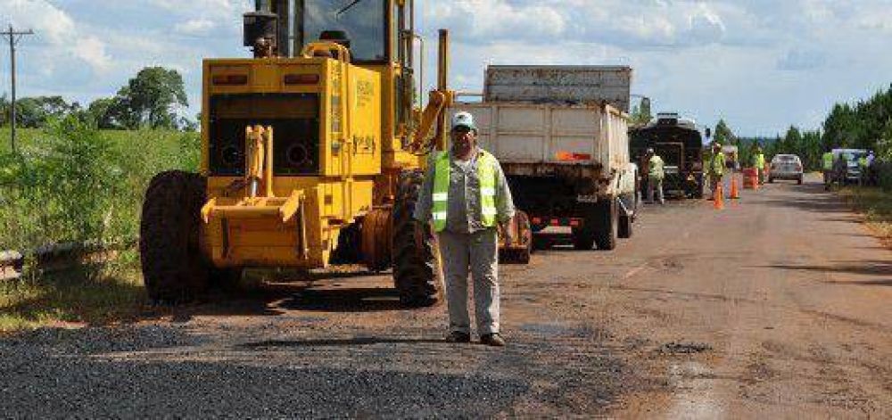 Vialidad provincial repara las  rutas  N� 8 y N� 6
