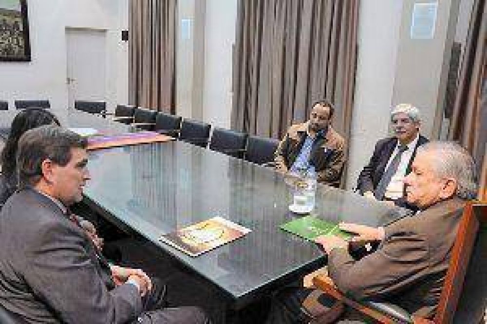 El intendente Infante recibi� a representantes de la Asociaci�n de Magistrados