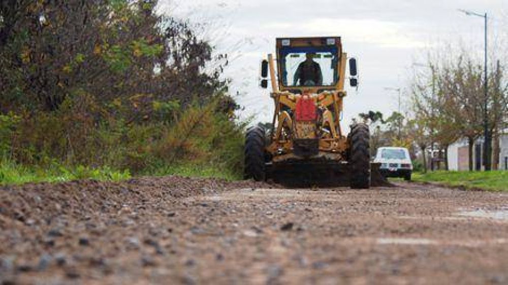Comenzaron a realizarse mejoras en caminos rurales 
