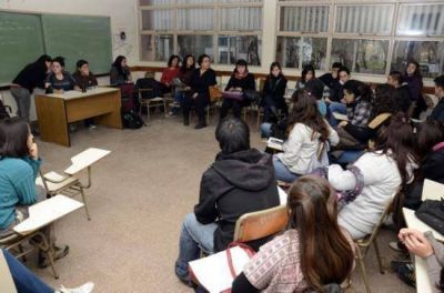 Estudiantes de Ciencias de la Educaci�n marchar�n contra la reforma
