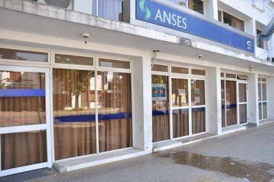�En Azul, 12.167 ni�os y adolescentes reciben asignaciones de la ANSES�