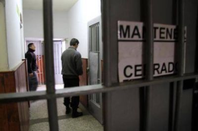 Promueven refer�ndum en Bariloche por la c�rcel federal