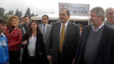 Alperovich volvi� y �apag� una interna con el amayismo