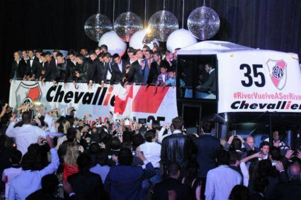 Tras la conquista del torneo Final, River tuvo su merecida 