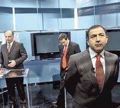 El debate cordob�s se calent� y hubo insultos fuera de c�mara