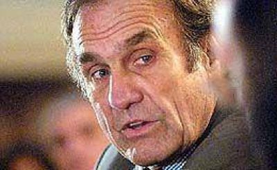 Para Reutemann, "Kirchner fue"