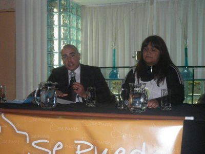 Gustavo Spalletti encabez� una jornada sobre Grooming