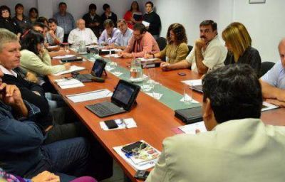 Suspender�an por dos a�os los desalojos y remates de inmuebles urbanos y rurales