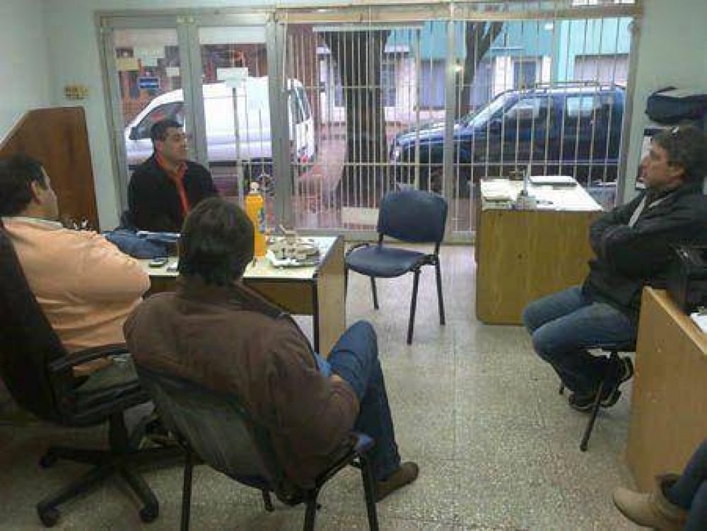 Reuni�n de la C�mara de Comerciantes e industriales de Col�n y la Secretar�a de Producci�n Municipal.