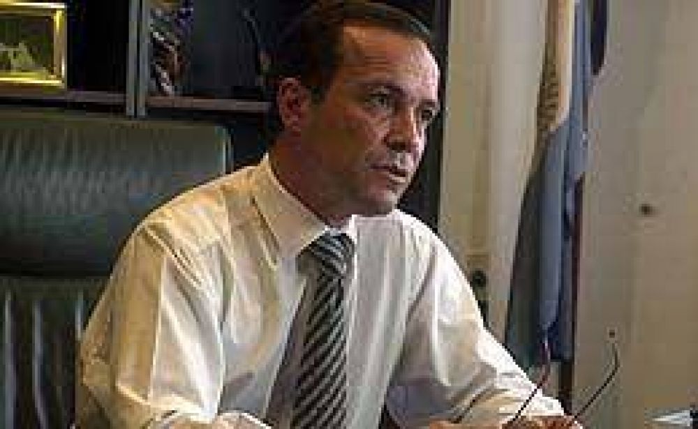 Giustiniani vaticin� que Reutemann dejar� de ser presidenciable tras las elecciones