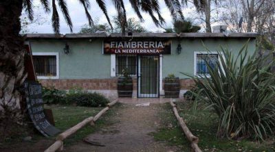 Los asaltan y encima tienen que ir a buscar a los polic�as a la seccional