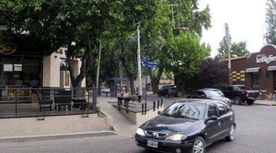Tras 12 a�os de reclamos ampliar�n red cloacal en Chacras