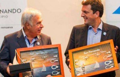 El gobernador se mostr� otra vez con Massa, pero sigue sin definirse