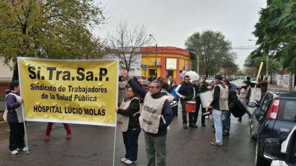 Movilizacin del SITRASAP contra las privatizaciones en el rea de Salud Pblica
