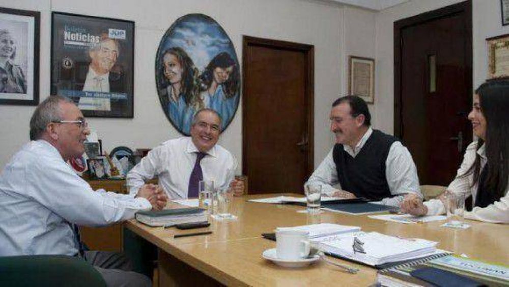 Jos� Francisco L�pez vendr� el viernes y rubricar� nuevos acuerdos