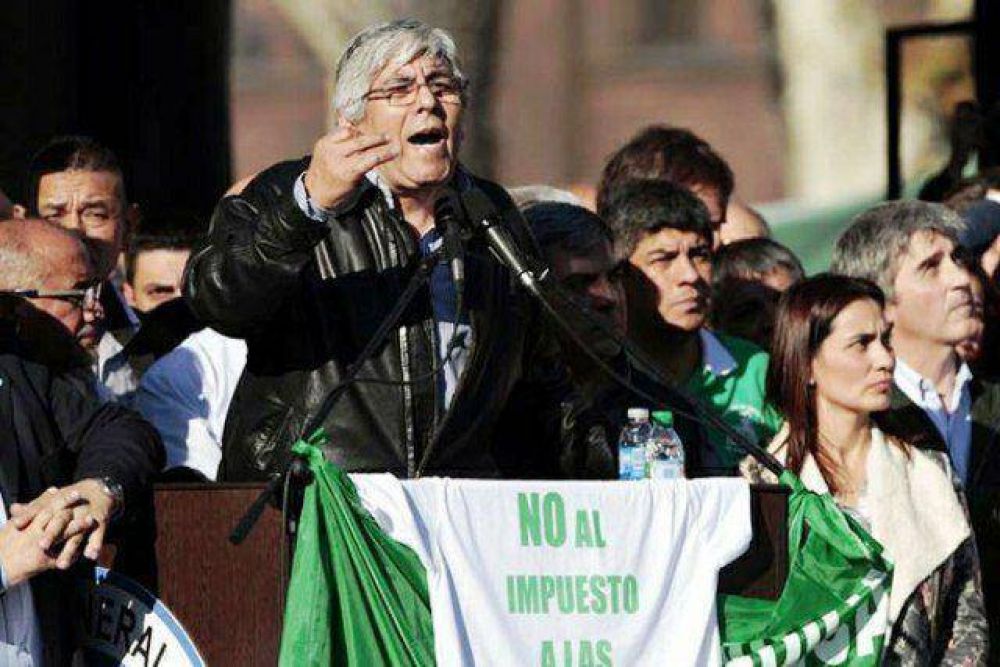 Viene Moyano para respaldar a Baragiotta
