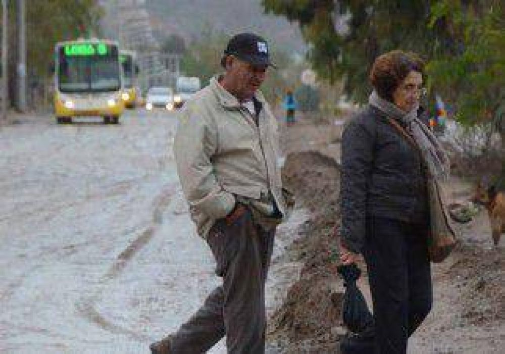 Un cl�sico: cada vez que llueve la ciudad es un caos 