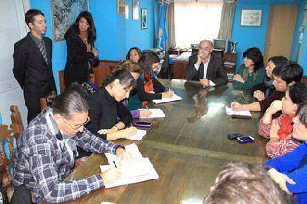 Procuran consolidar emprendimientos tur�sticos en la regi�n cordillerana