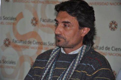 Para Curtoni, el Vicegobernador brindar� una visi�n �estrat�gica� a la relaci�n entre educaci�n y desarrollo productivo con su llegada al decanato