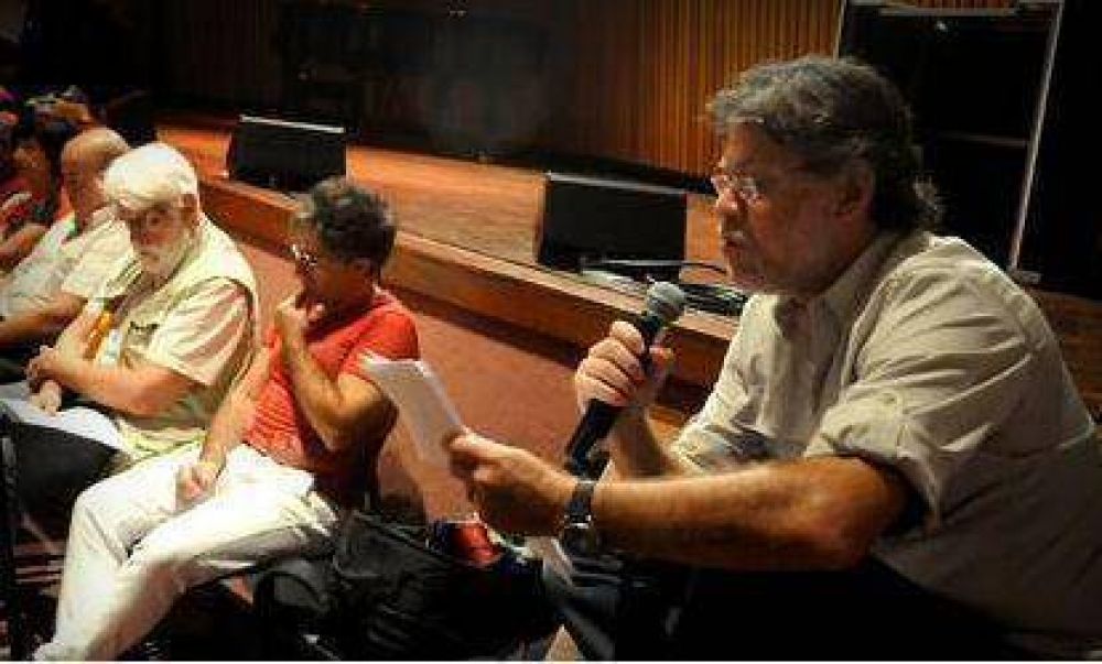 Rotundo rechazo de Carta Abierta a Scioli: �No es nuestro candidato�