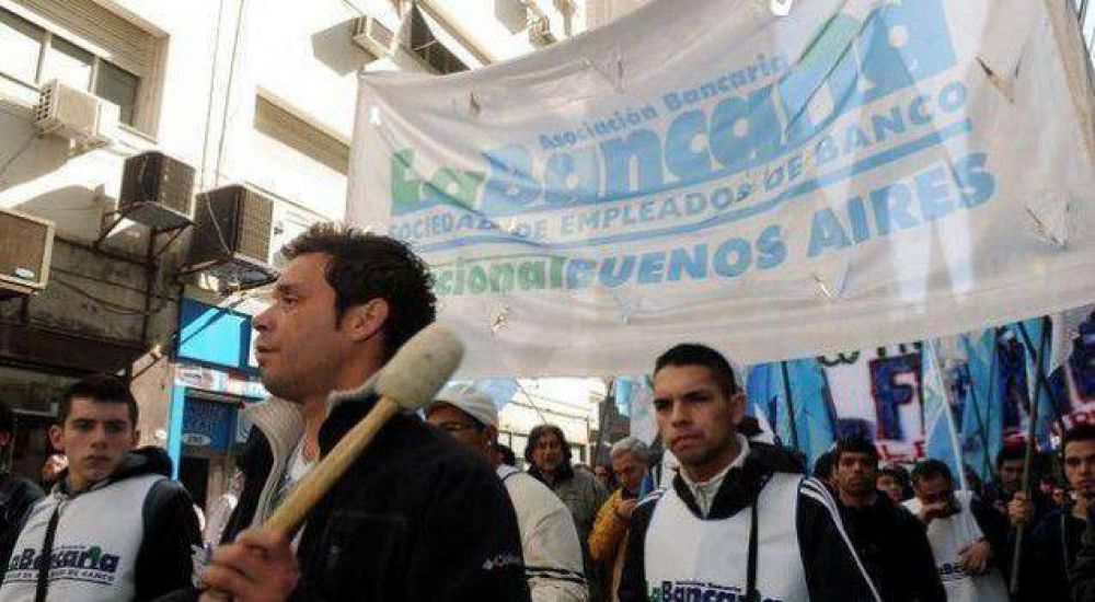 Bancarios anunciaron un nuevo paro nacional