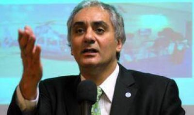 Montoya defendi� a Scioli y sali� al cruce de Posse