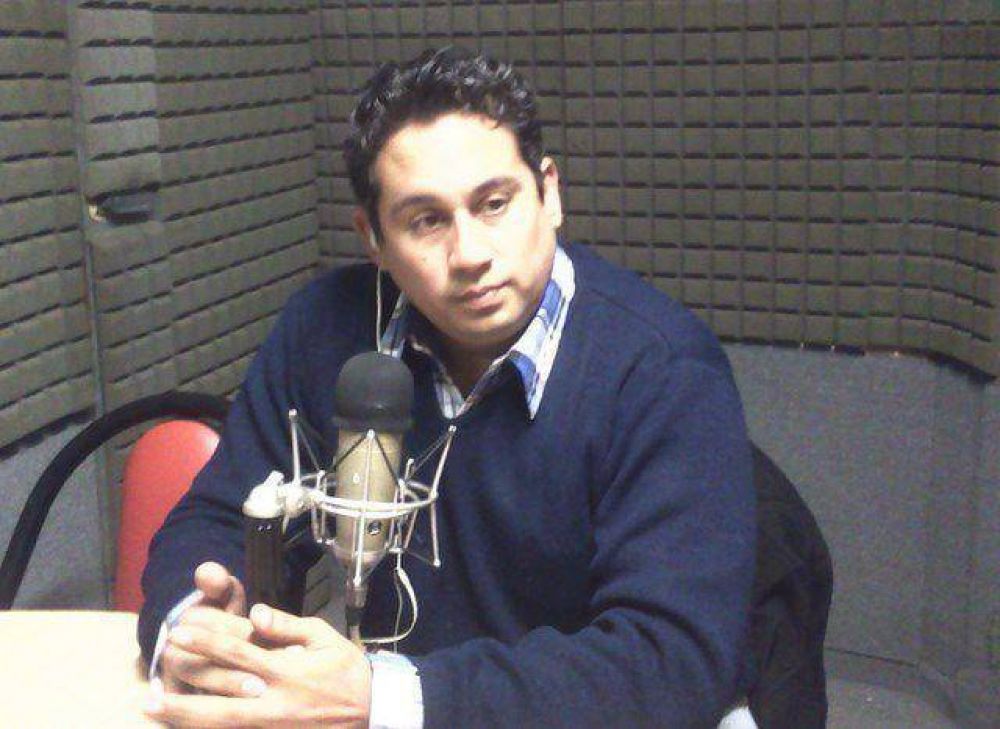 Javier Cardei: �Scioli no tiene construcci�n pol�tica ni gesti�n�