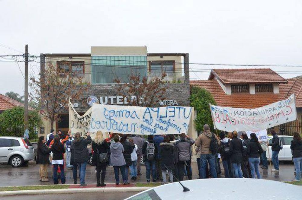 UTELPA Santa Rosa: tensa reuni�n de delegados y aun no se acept� la propuesta