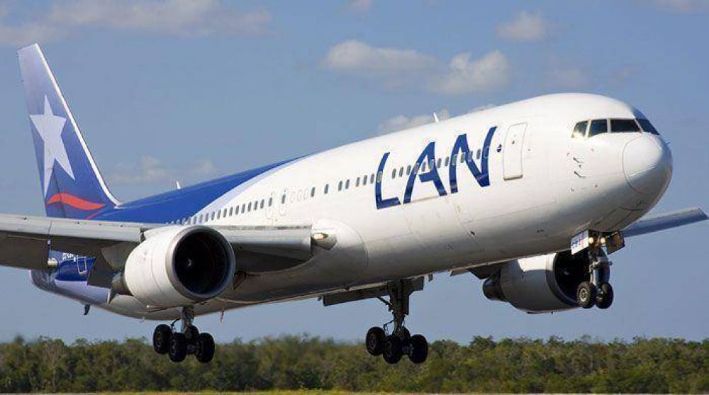 Nuevo conflicto entre Aerol�neas y LAN afectar�a vuelos a Bah�a