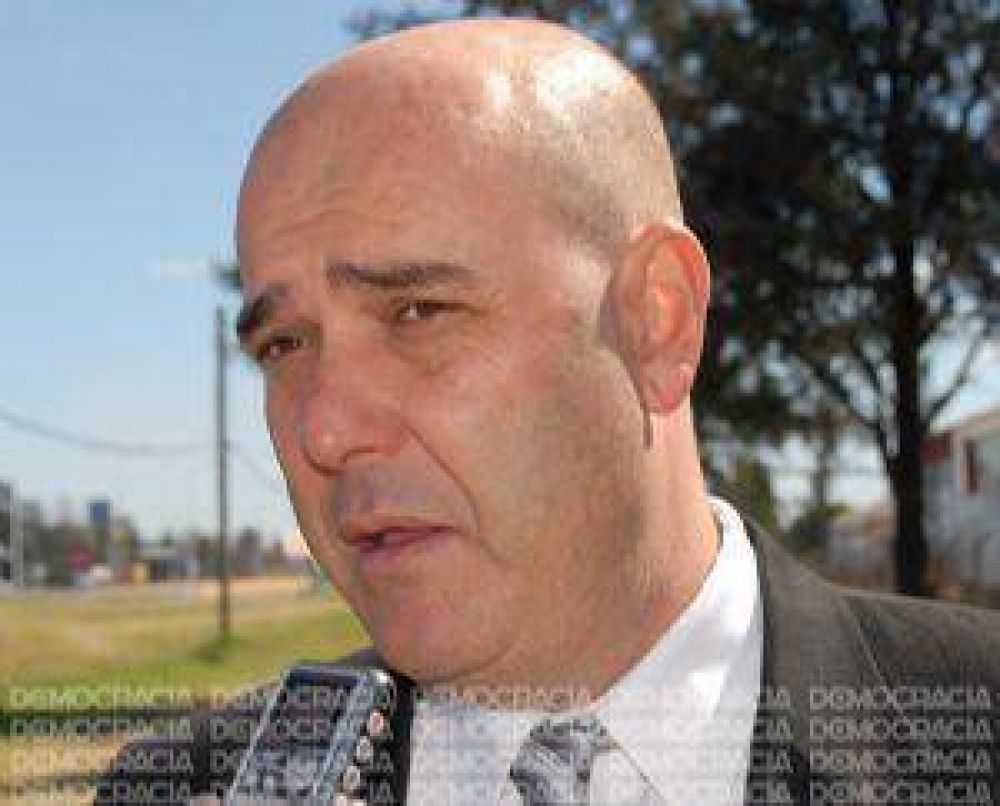 Traverso: �Qui�rase o no, ser concejal es una beca de 12 o 13 mil pesos, para rascarse��