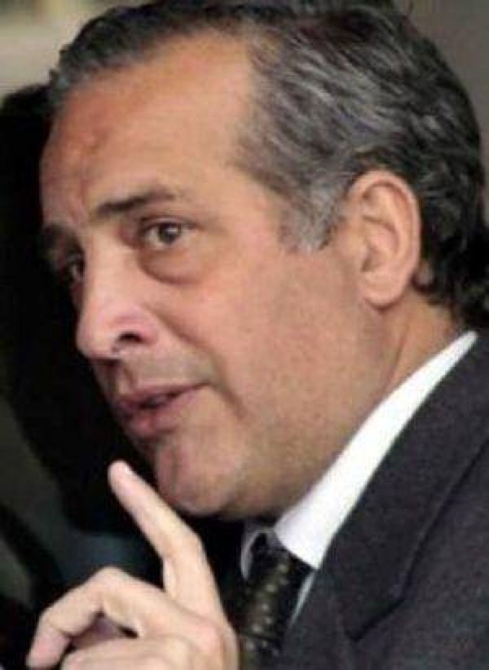 Sobreprecios: los imputados van contra el fiscal Garay
